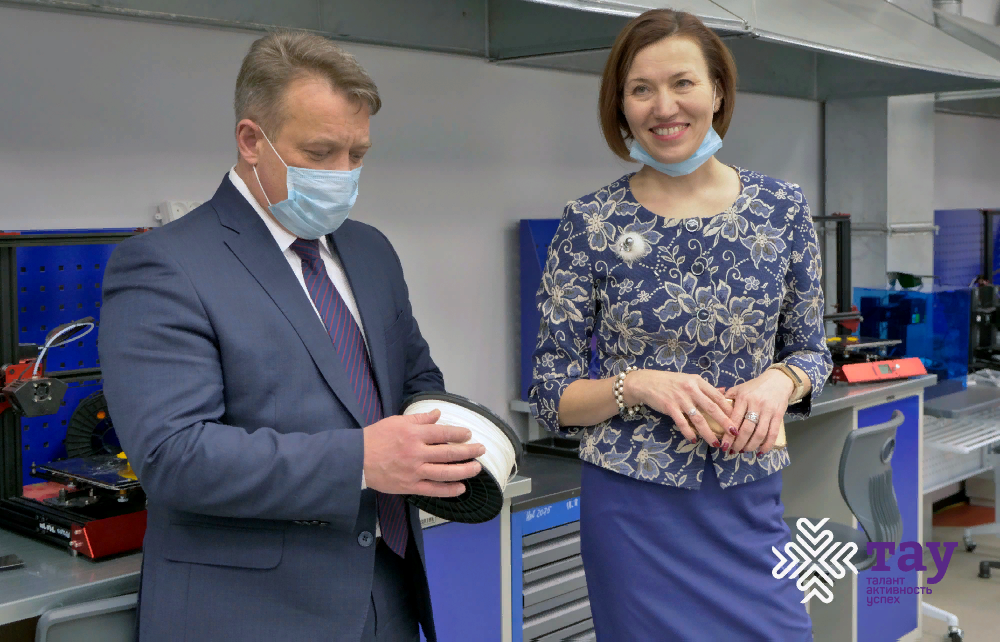 В «ТАУ» побывала делегация завода «Купол»