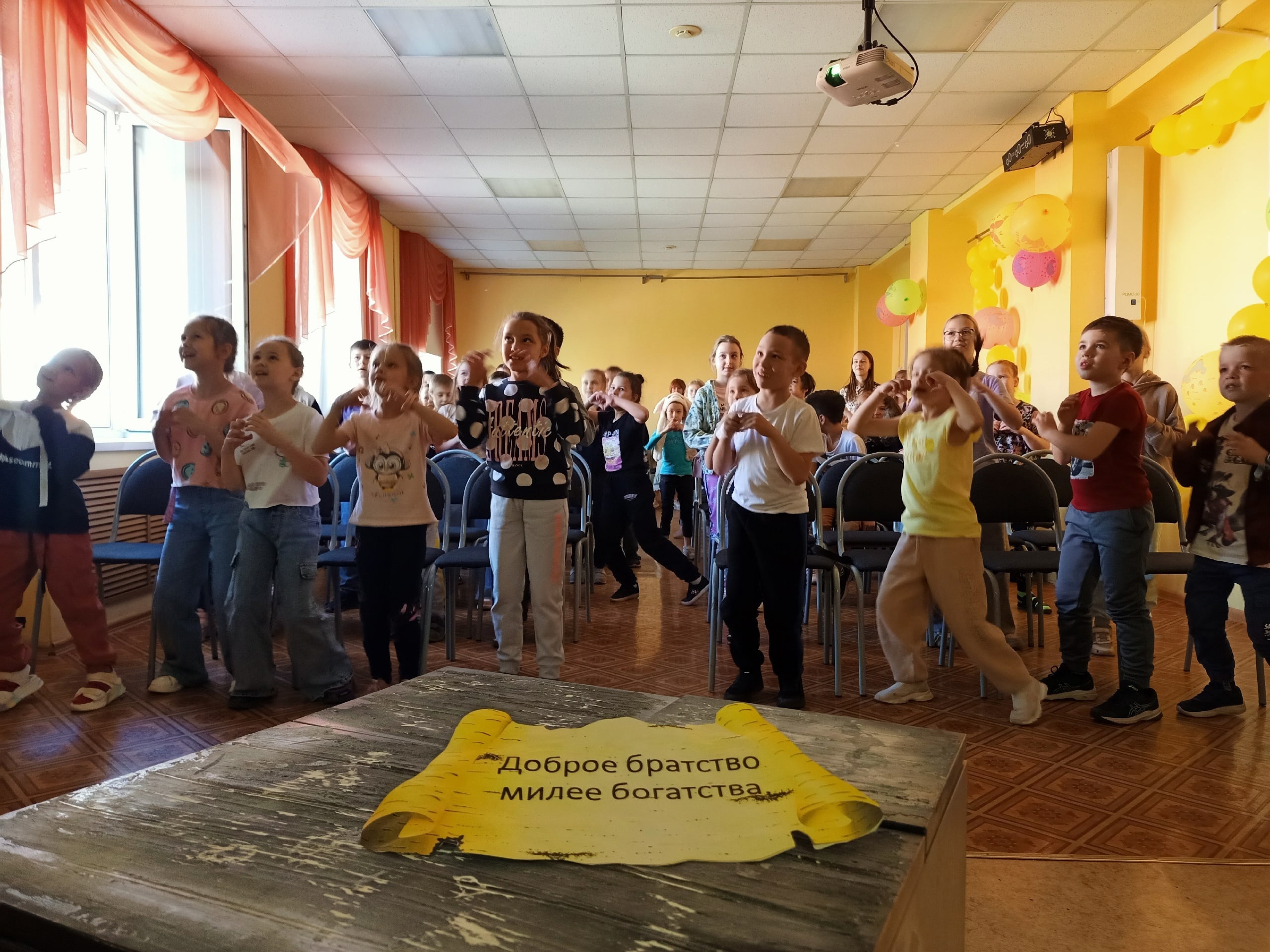 В Центре «ТАУ» на площадке по ул.Орджоникидзе, 39 началась летняя программа мастер-классов