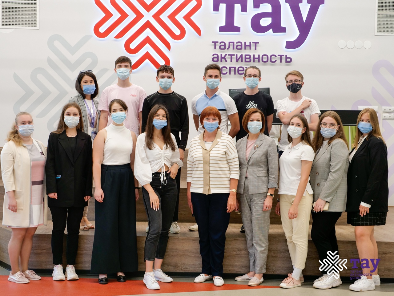 Министр образования и науки УР Светлана Болотникова встретилась с участниками смены «Большие вызовы»
